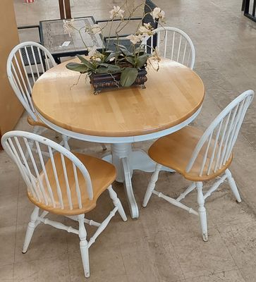 Country Kitsch Dining Set