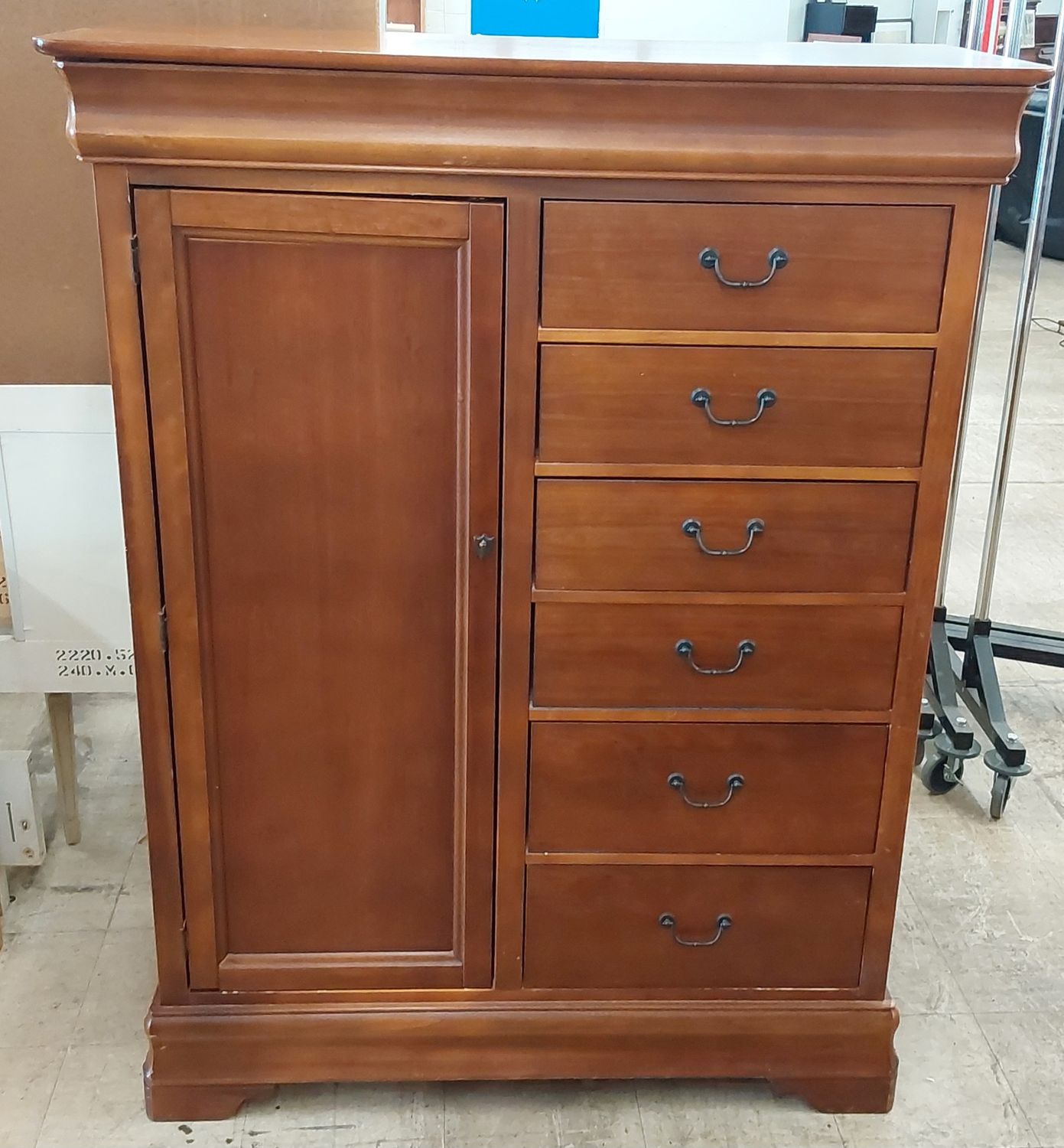 Regal Chest of Drawers Wardrobe - FREE DELIVERY