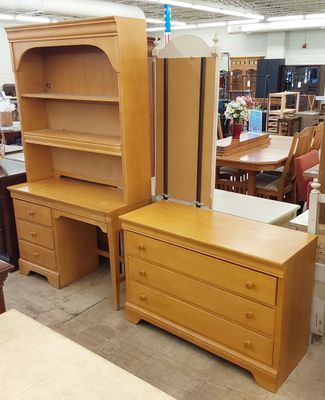 Stanley Furniture Desk, Hutch & Dresser Set
