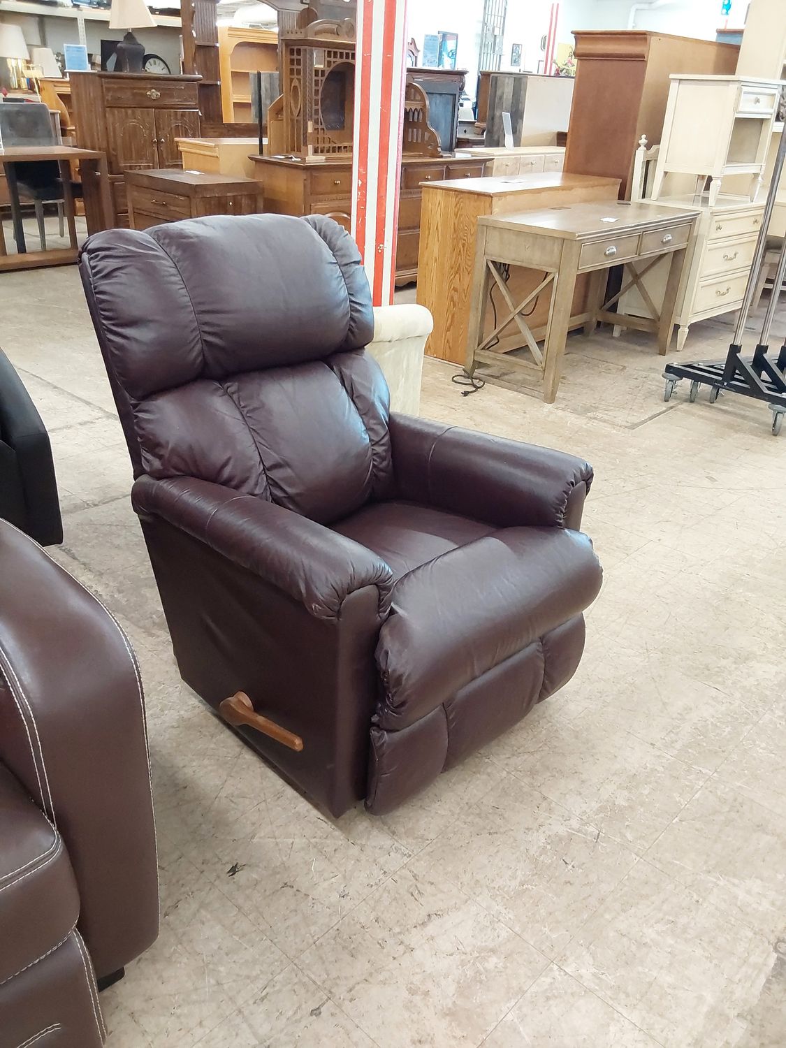 Coziest Vintage Leather LA•Z•BOY Recliner