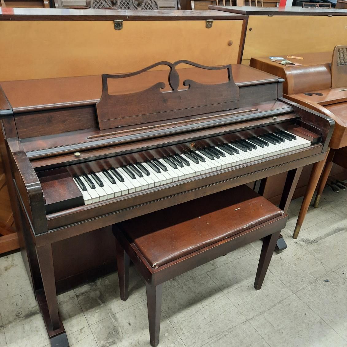 Wurlitzer 73-Key Spinet Piano