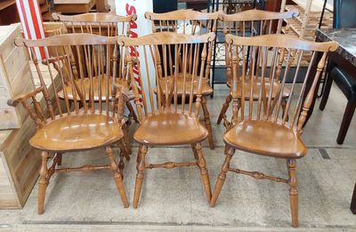 Set of 6 Windsor Dining Chairs