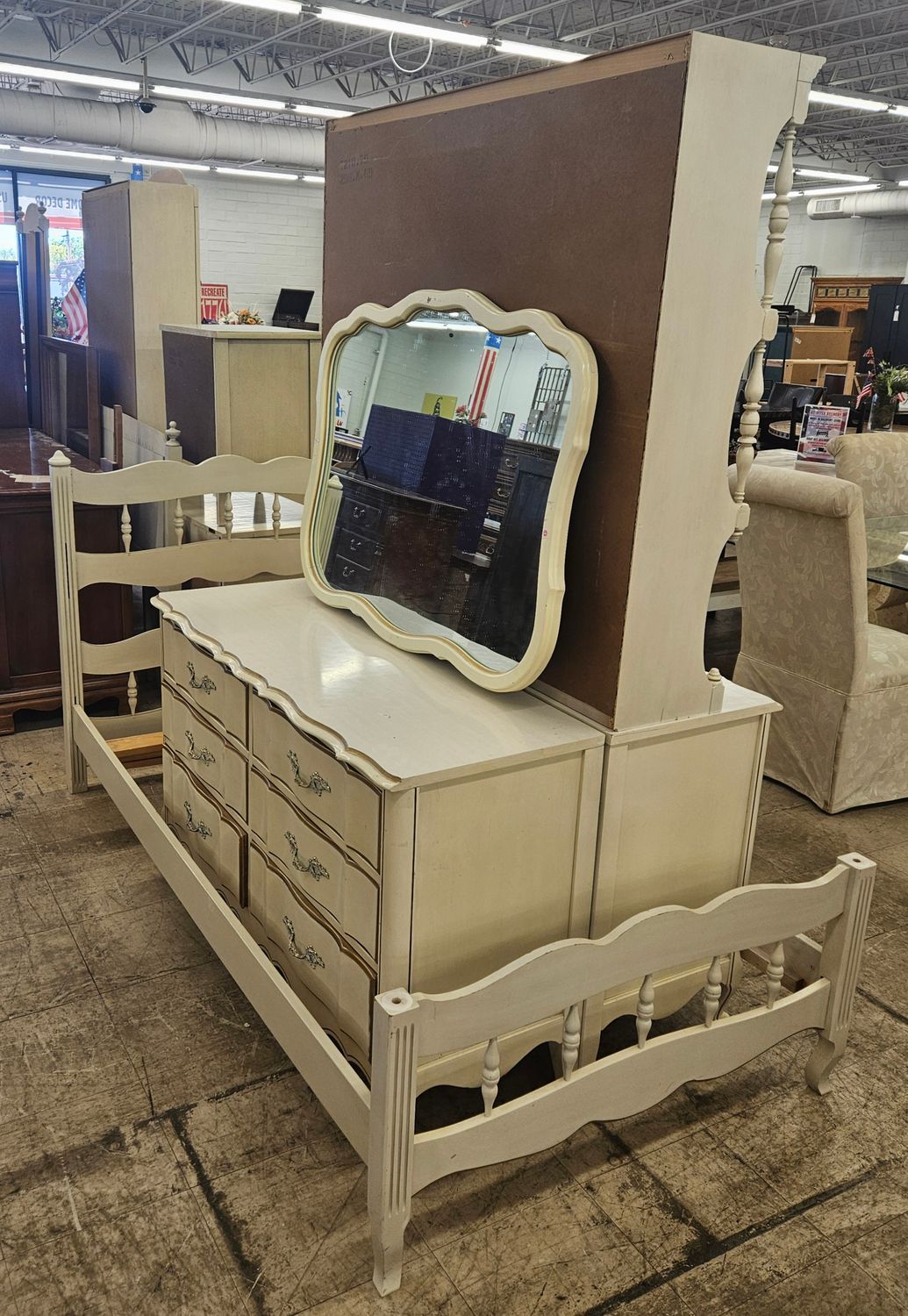Vintage French Provincial Cream Bedroom Set - FREE DELIVERY