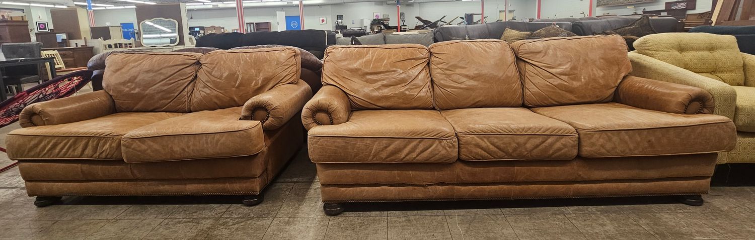 Rustic Ranch Leather Sofa &amp; Loveseat Set - FREE DELIVERY