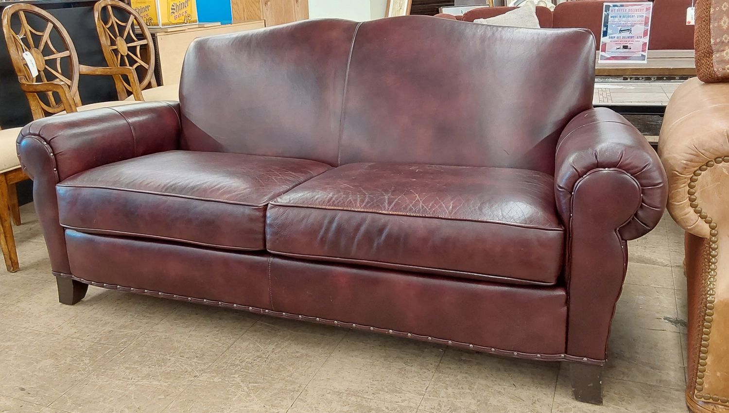 Burgundy Ethan Allen Loveseat ☆☆FREE DELIVERY☆☆
