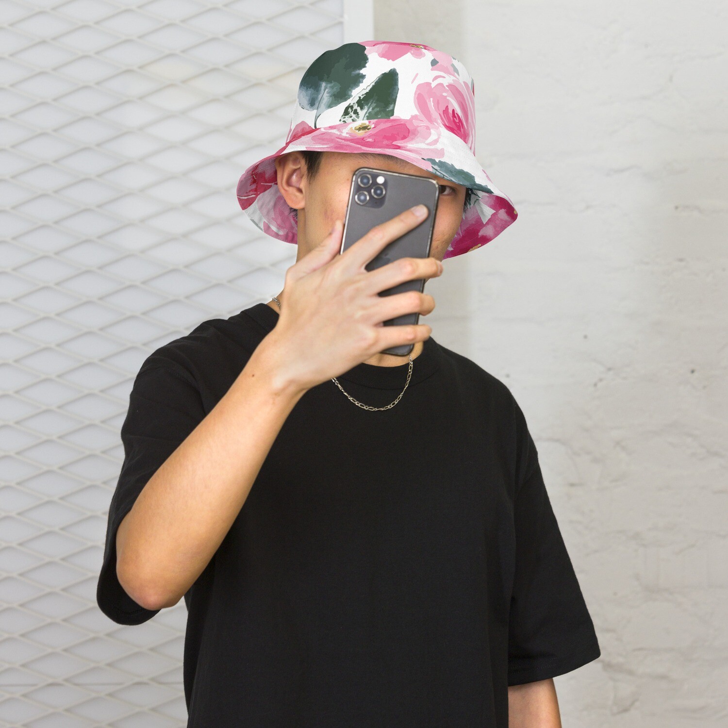 Reversible bucket hat