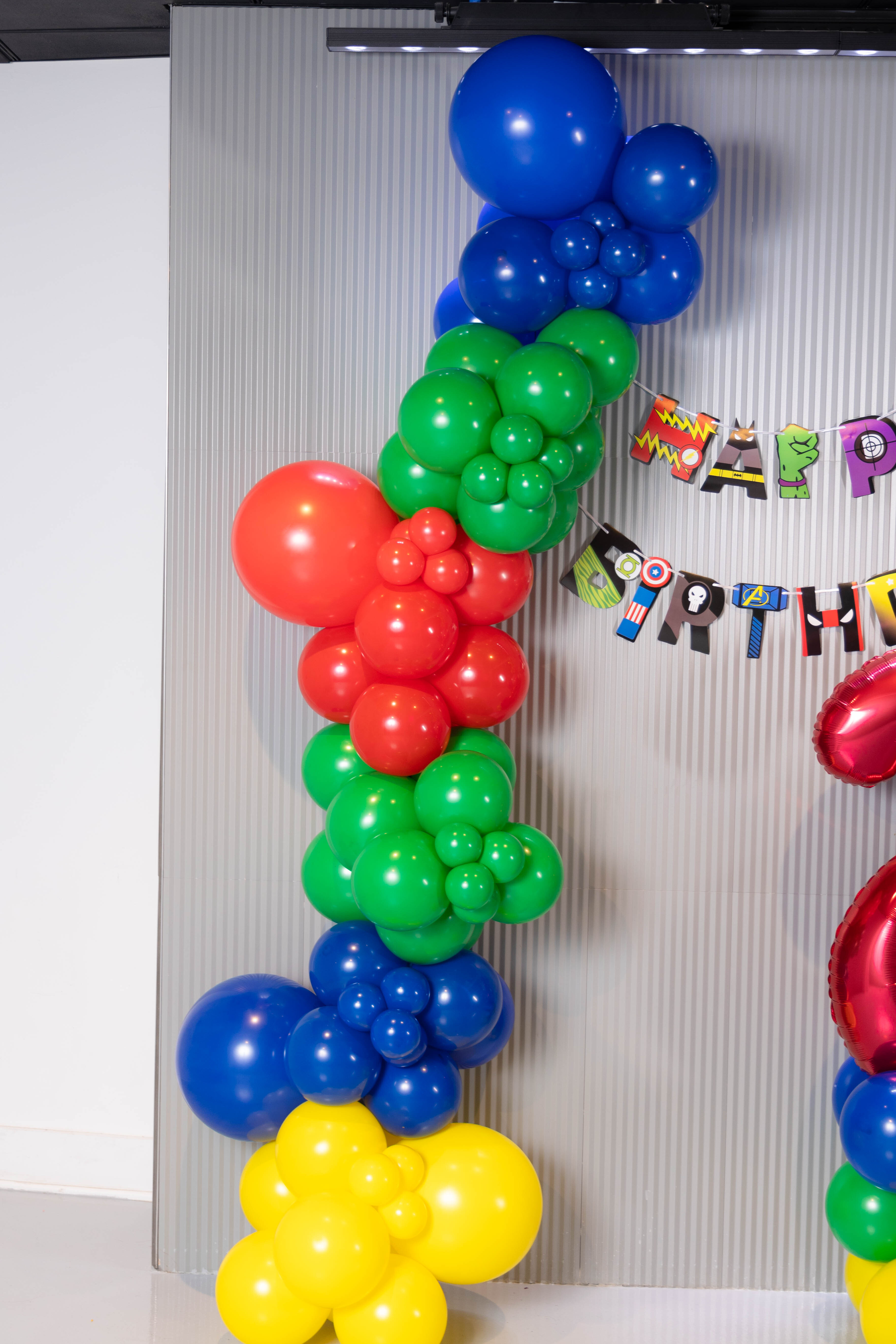 8 Foot Garland  (Installation Instructions Provided)