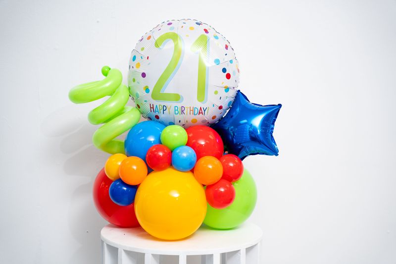 Premium Foil Balloon Centerpiece