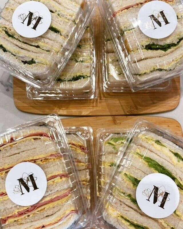 Ribbon Sandwich Boxes