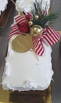 Christmas Fruit Cake (Fruit Cake Bars)