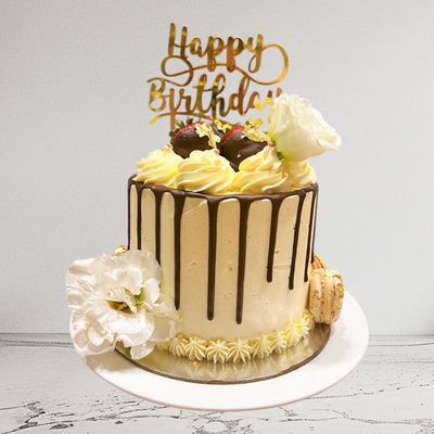 Chocolate Salted Caramel Drip Cake