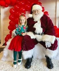 PICTURES WITH SANTA CLAUS