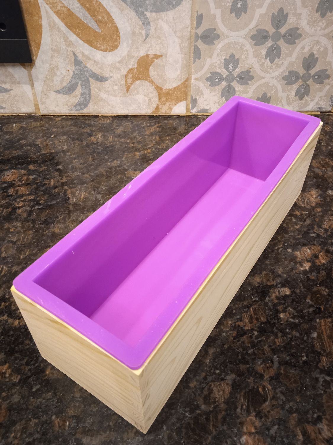 Loaf mould (1.2kg capacity)