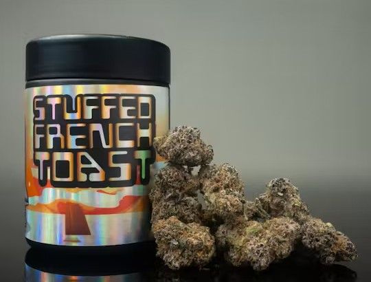 SEVENg 7G Flower Stuffed French Toast