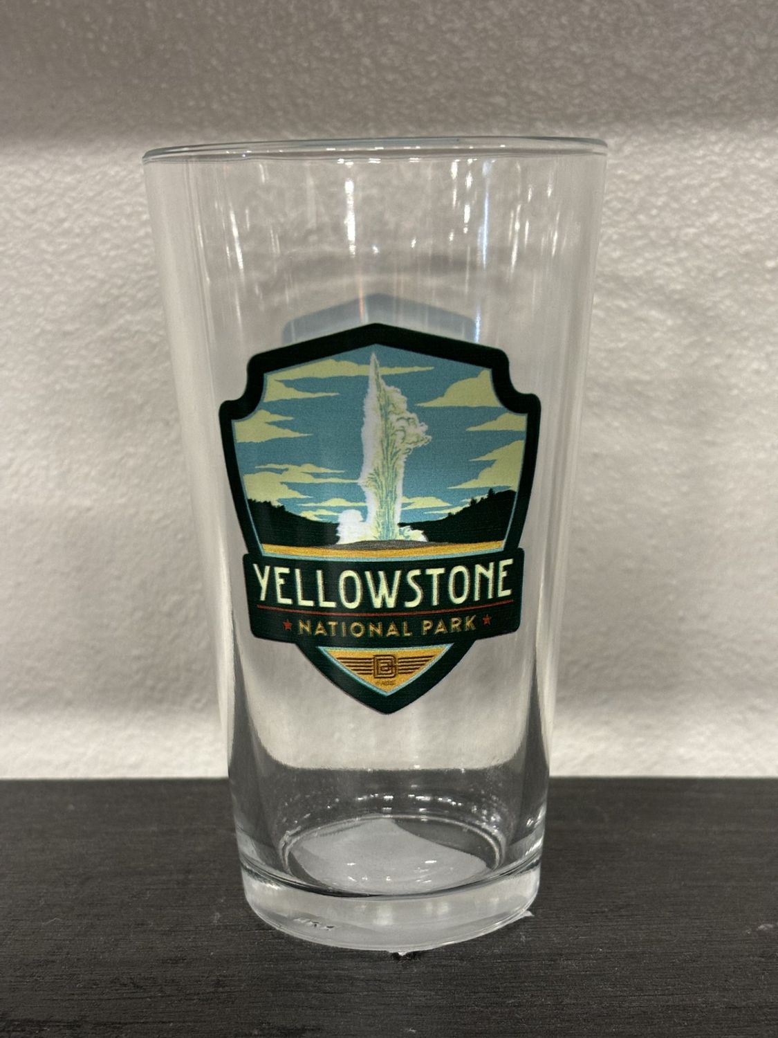 Yellowstone Old Faithful Pub Glass