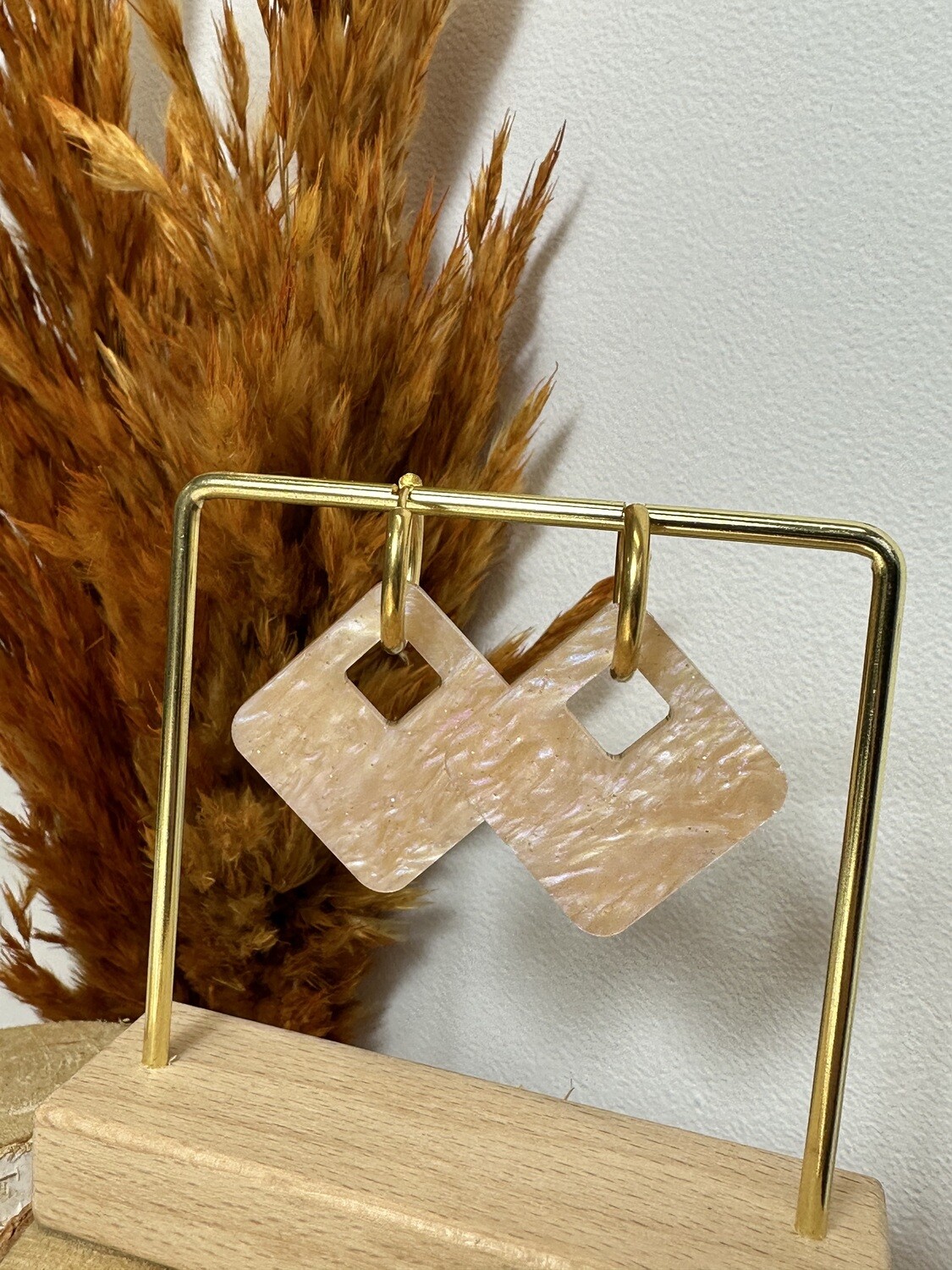 Square &amp; Ring - Pearly Pink