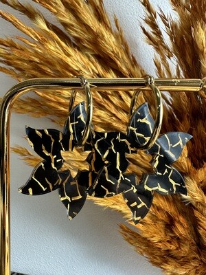 Star flower - Black &amp; Gold