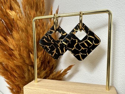 Square &amp; ring - Black &amp; Gold