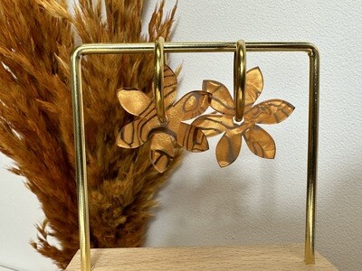 Flower &amp; ring - Shiny Copper