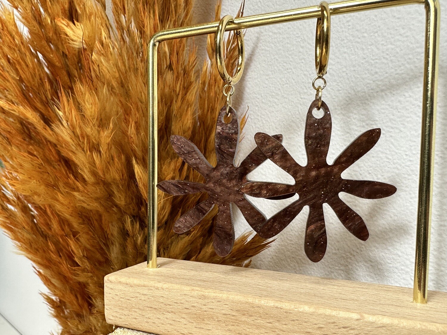 Big flower - Pearly Brown