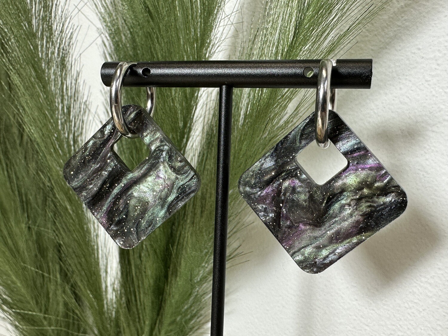 Square &amp; ring - Nothern Lights