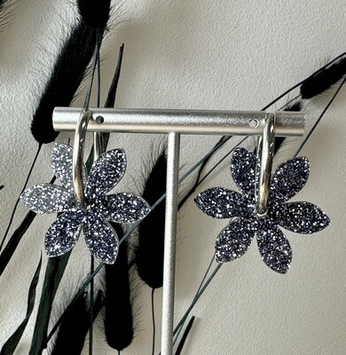 Flower &amp; ring - Grey Silver Glitters