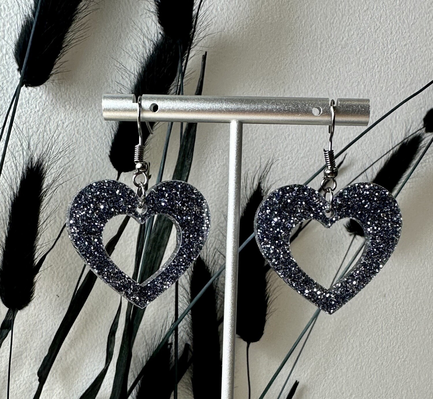 Open heart - Grey Silver Glitters