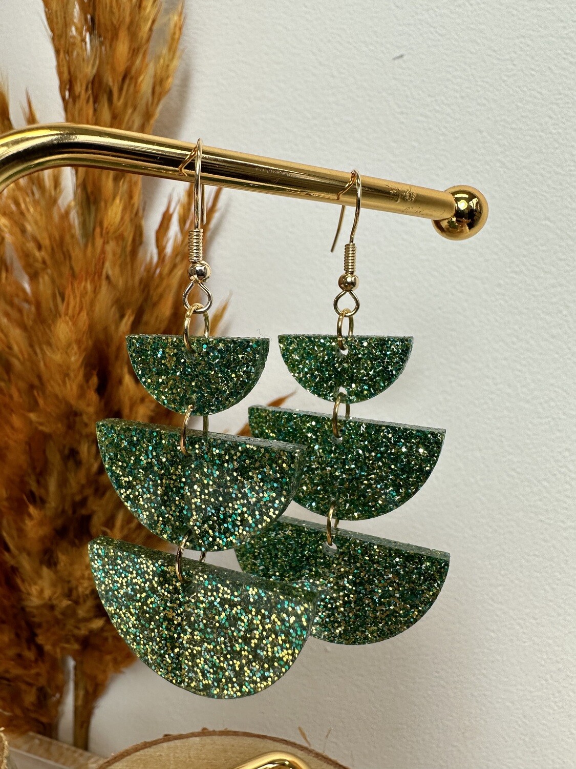 Half rounds -Soft green-gold glitter
