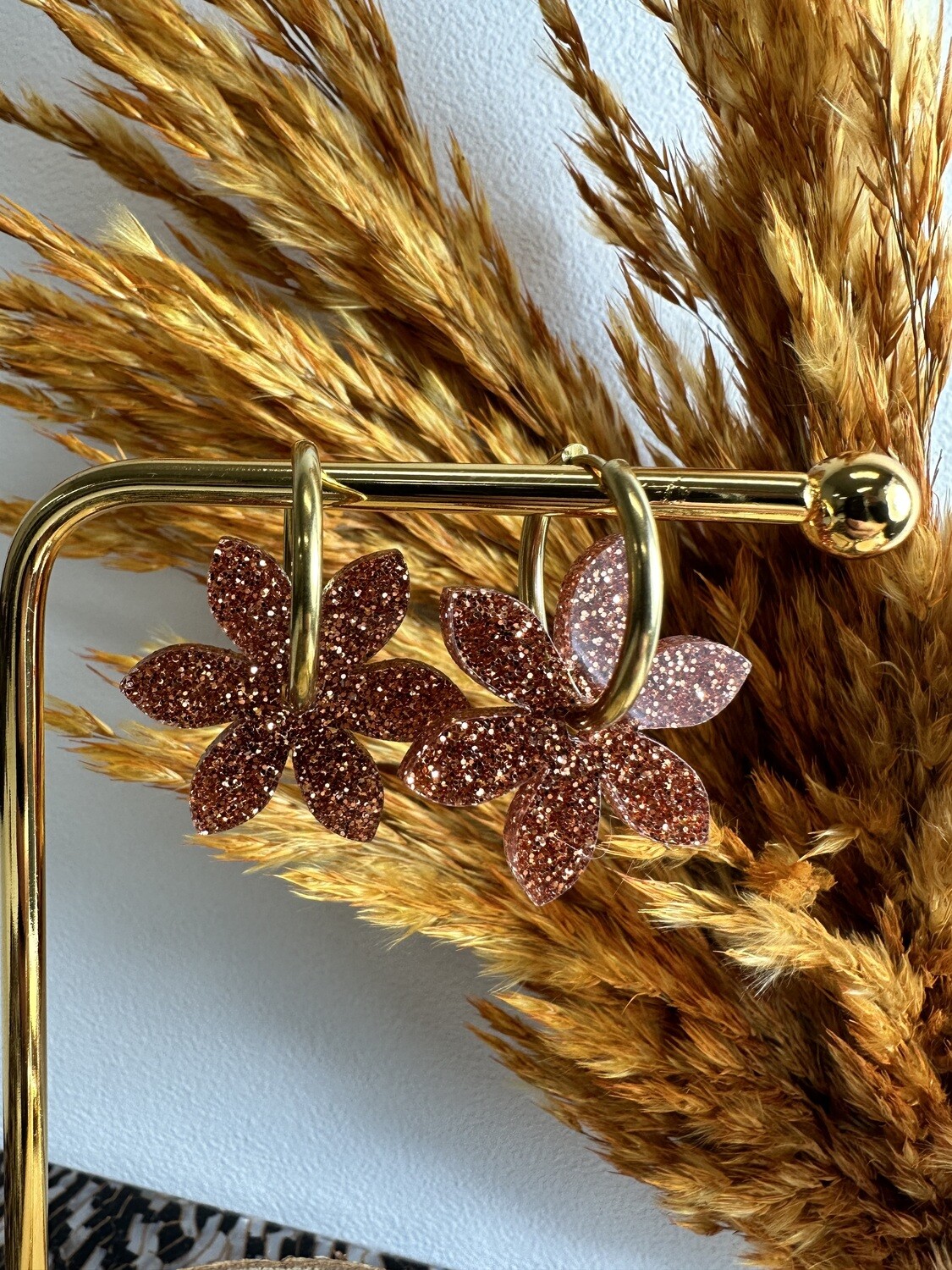 Flower &amp; ring - copper glitter