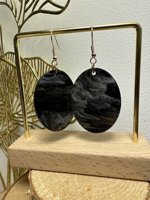 Oval - Silver-gold galaxy