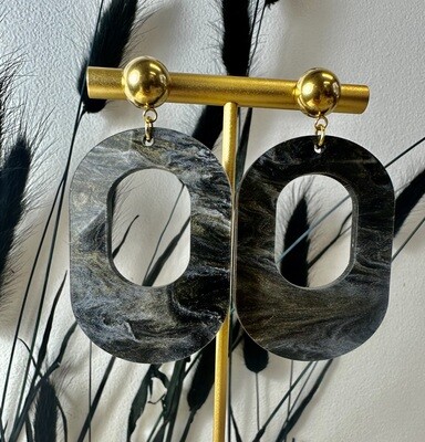 Big oval - Silver-gold galaxy