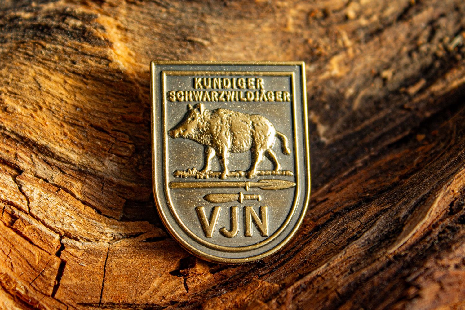 Ansteckabzeichen Ansteckabzeichen "Kundiger Schwarzwildjäger"