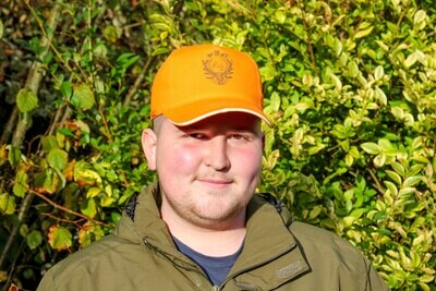 VJN Basecap VJN Basecap "TREIBJAGD" / orange - weiss