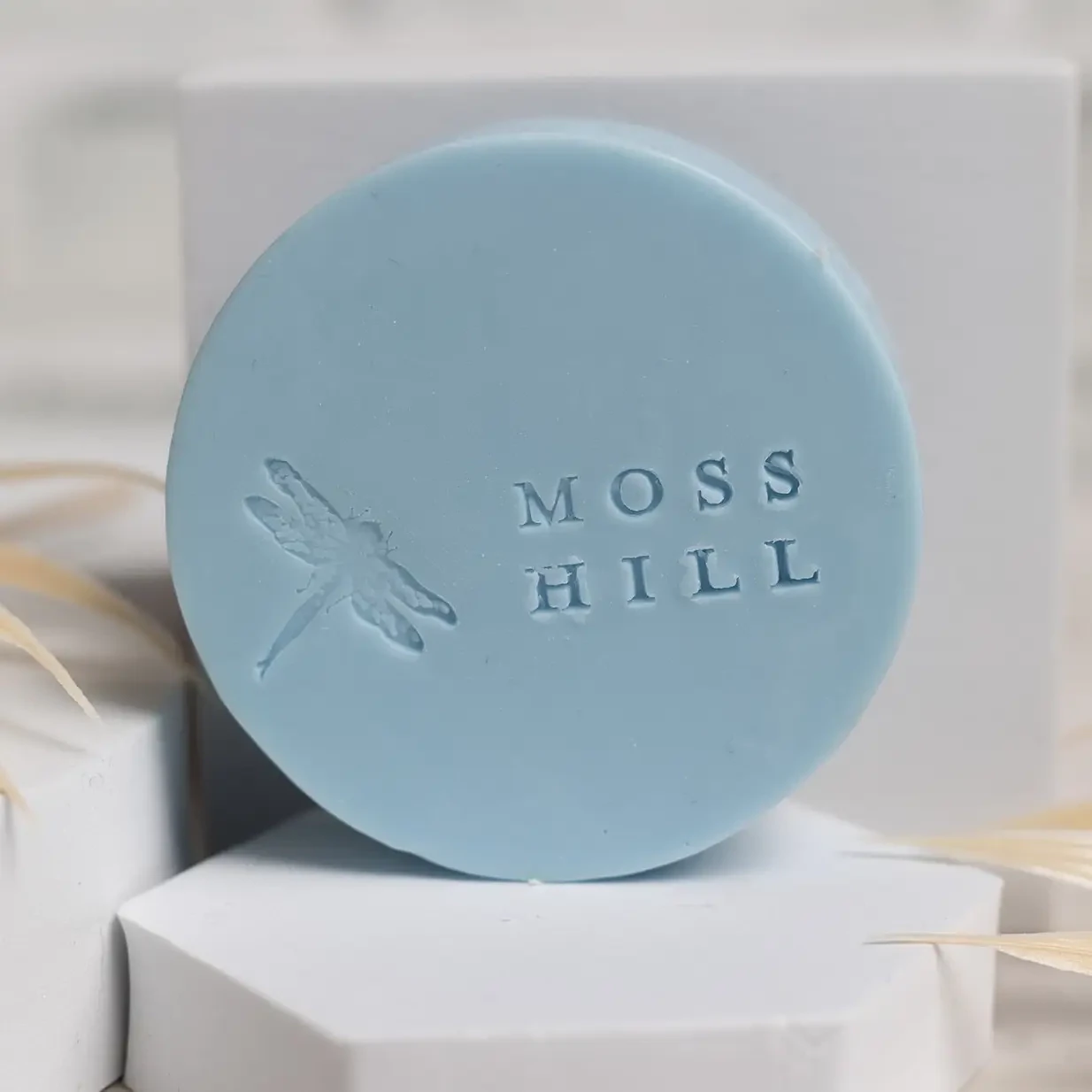 Moss Hill Shaving Puck - Blue