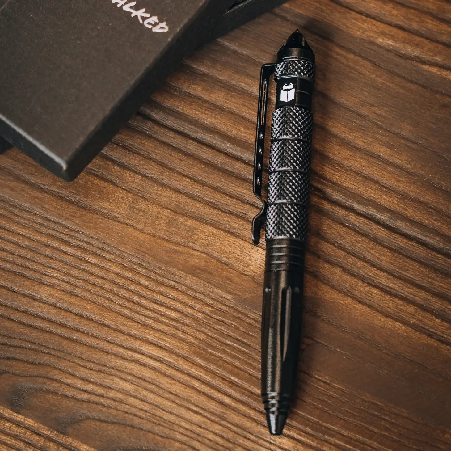 Tactical Rescue Pen With Glass Breaker