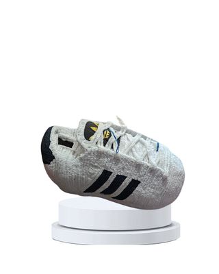 Tenis