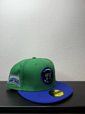 CHICAGO CUBS FITTED HAT SIZE : 7 3/4