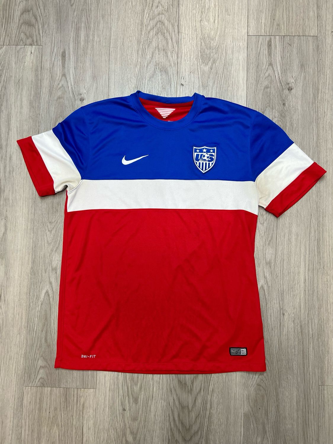 NIKE USA JERSEY SZ: M