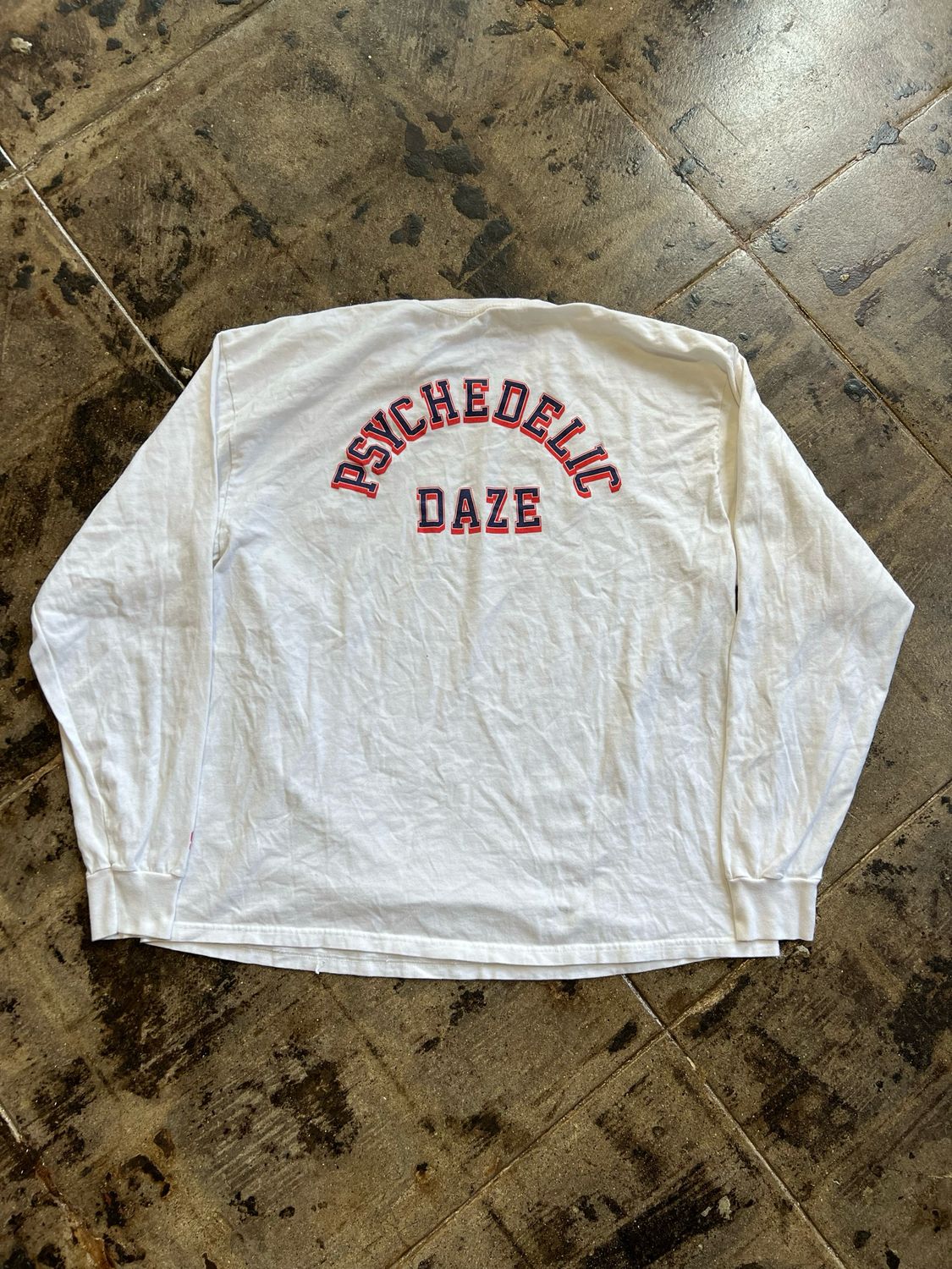 STUSSY PSYCHEDELIC DAZE LONG SLEEVE SZ: 2XL