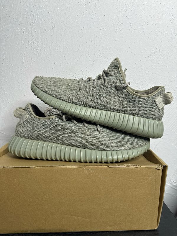 YEEZY 350 MOONROCK (USED)