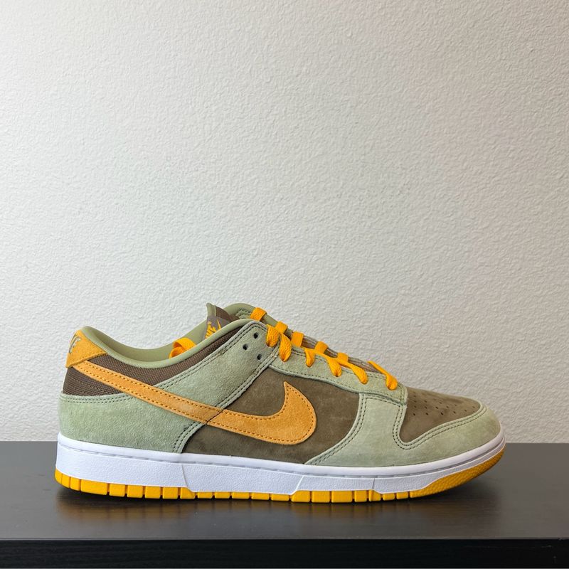 DUNK LOW DUSTY OLIVE