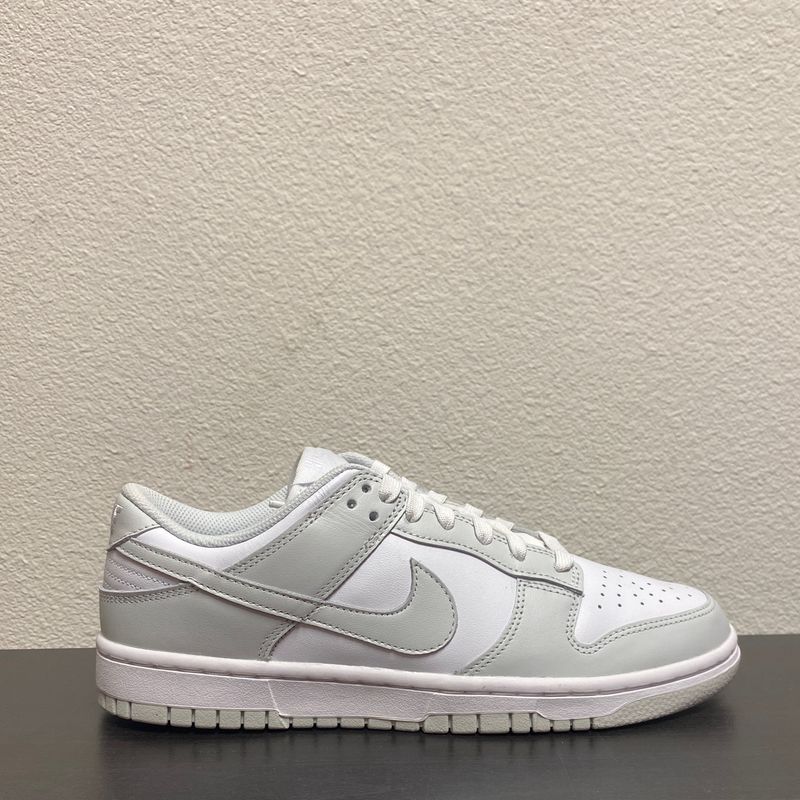 DUNK LOW PHOTON DUST