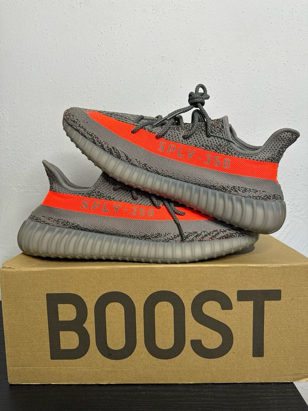 YEEZY 350 BELUGA