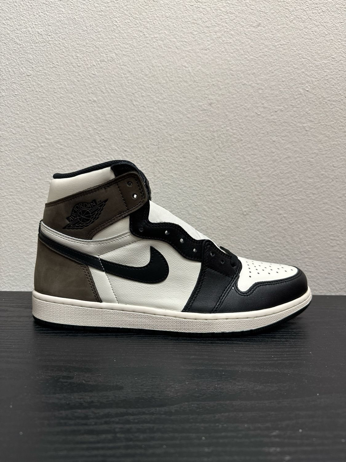 JORDAN 1 MOCHA