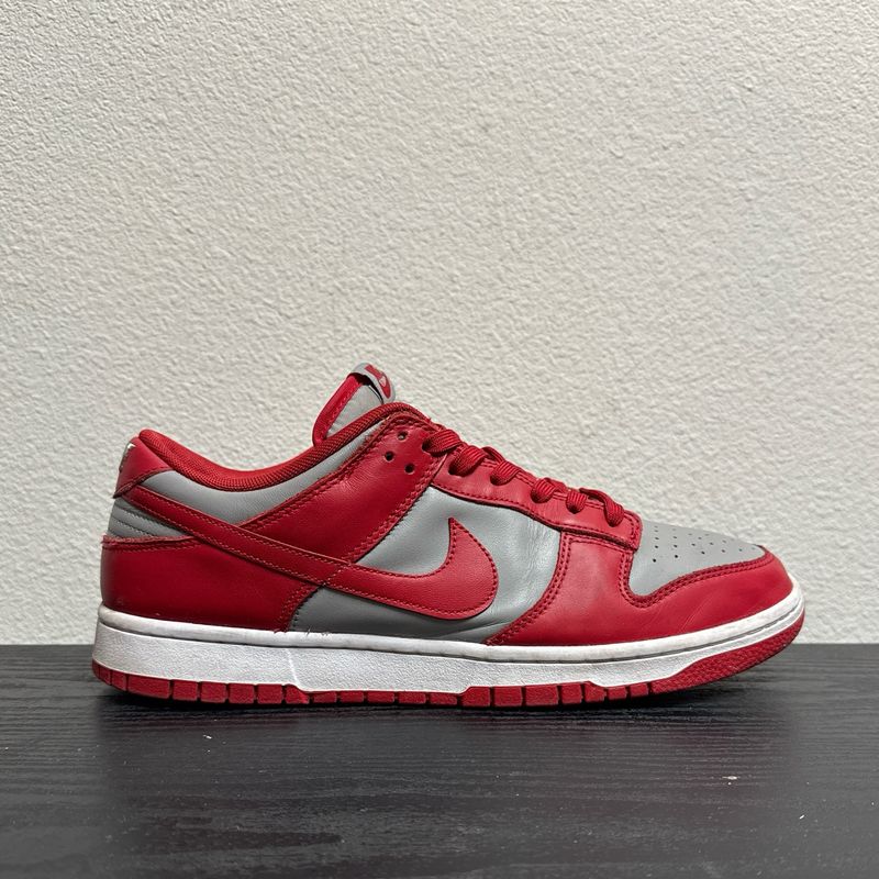 DUNK LOW UNLV (USED)