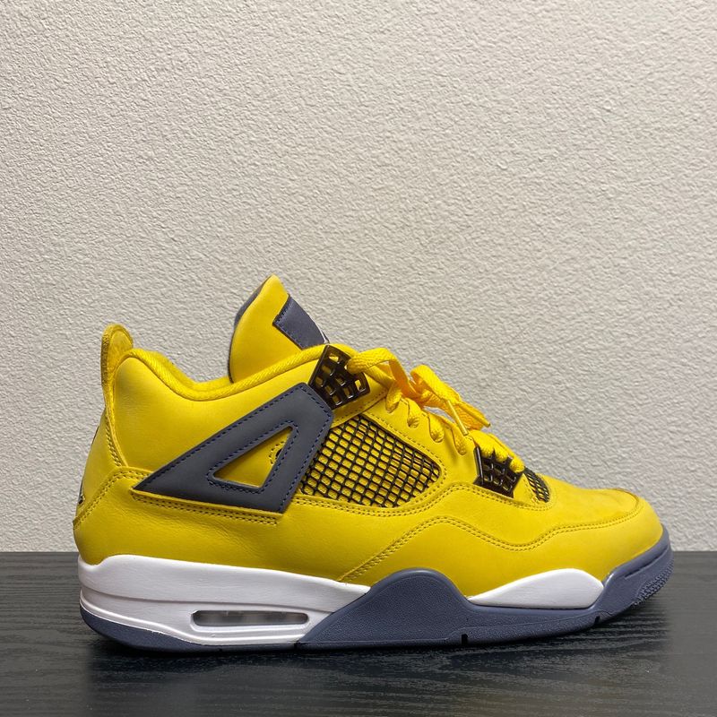 JORDAN 4 LIGHTNING (USED)