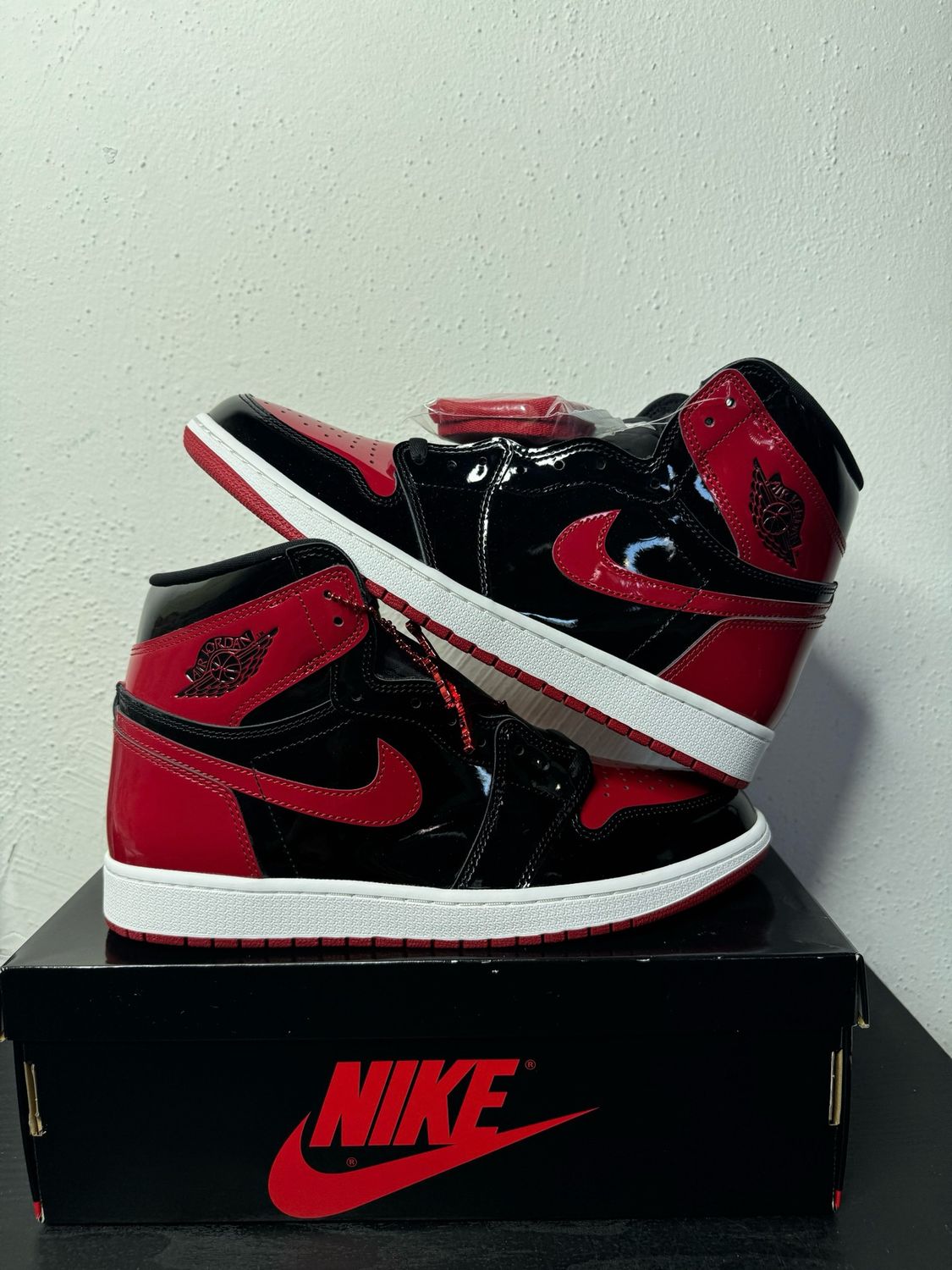 JORDAN 1 PATENT BRED