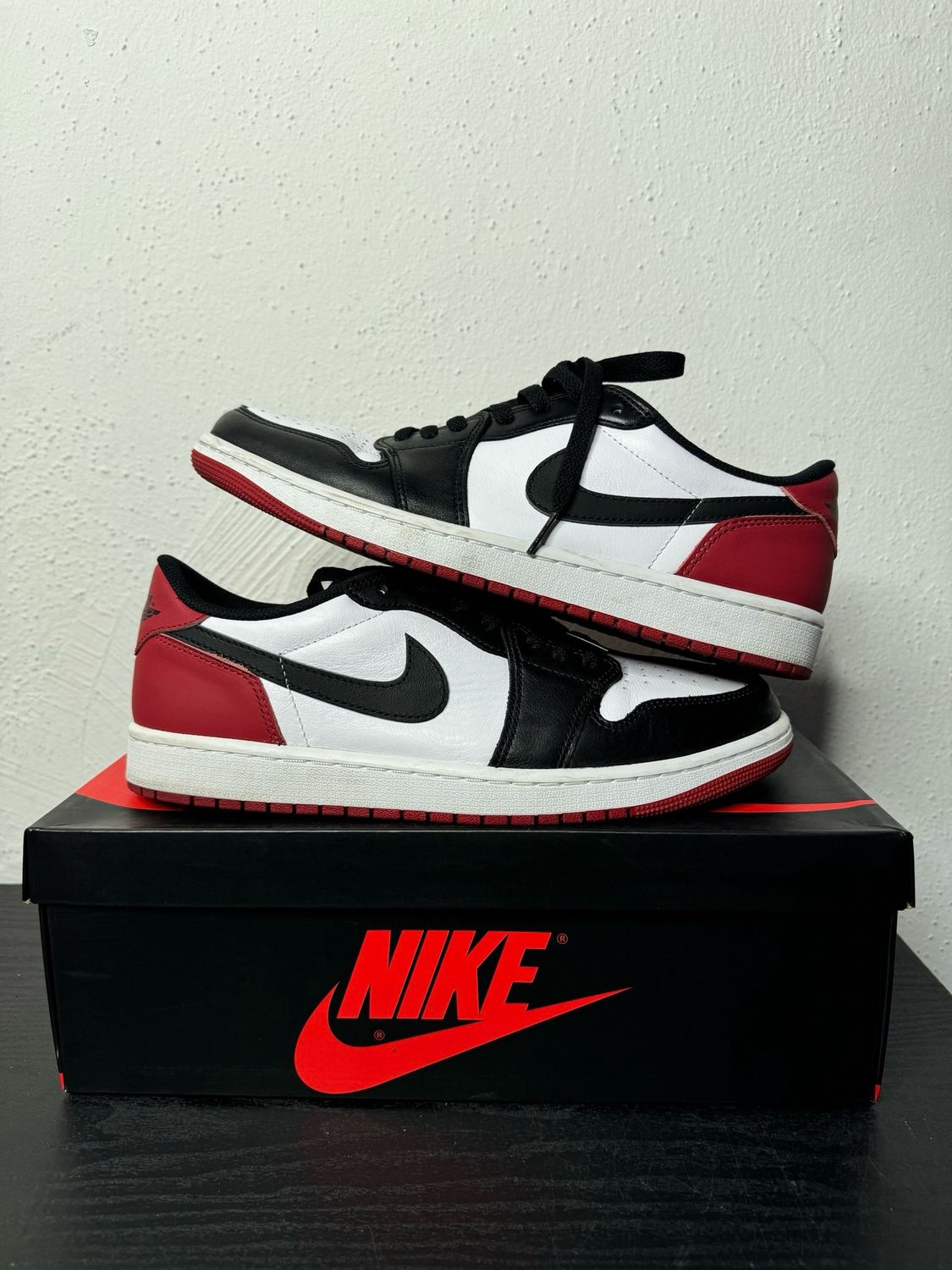 JORDAN 1 LOW BLACK TOE (USED)