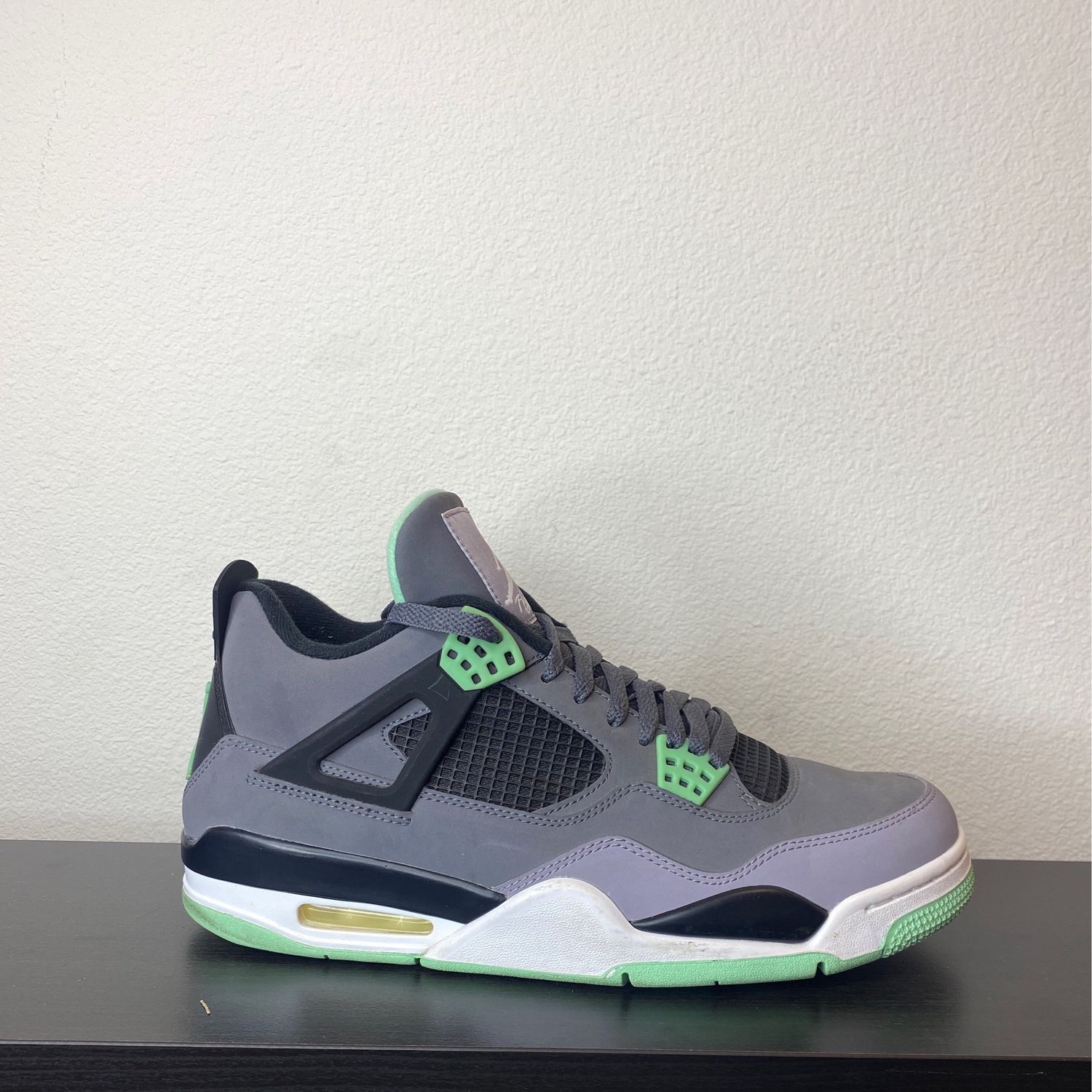 Jordan 4 Green Glow