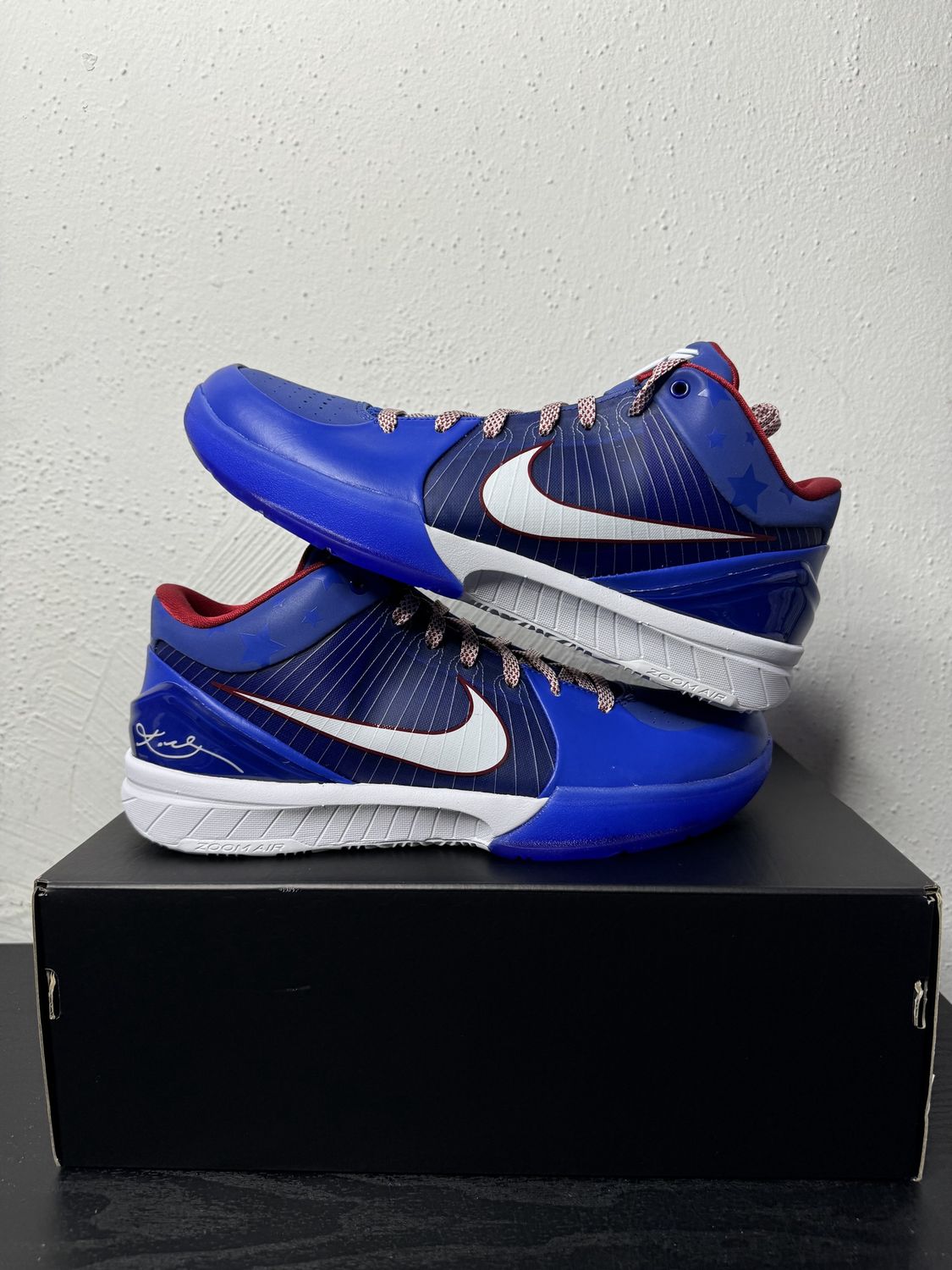 KOBE 4 PHILLY